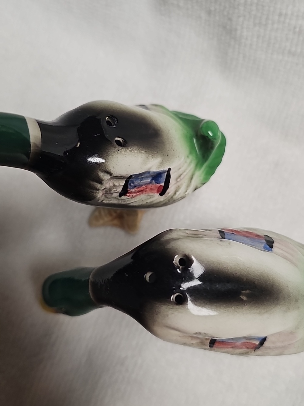 Vintage Ceramic Mallard Duck Salt & Pepper Shakers - Green Head - Picture 2 of 5
